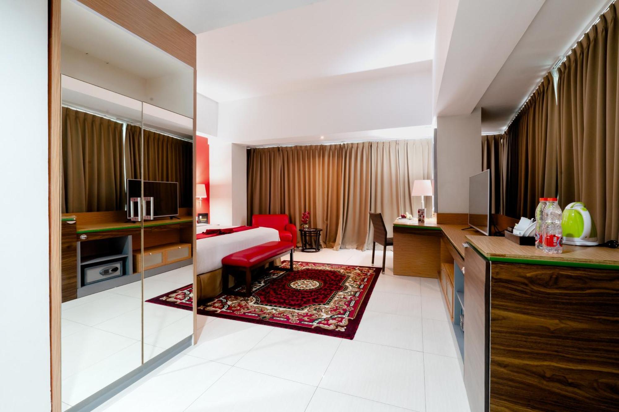 Atrium Premiere Yogyakarta Ambarukmo 3*