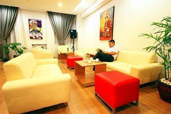 Atrium Premiere Yogyakarta Ambarukmo 3*