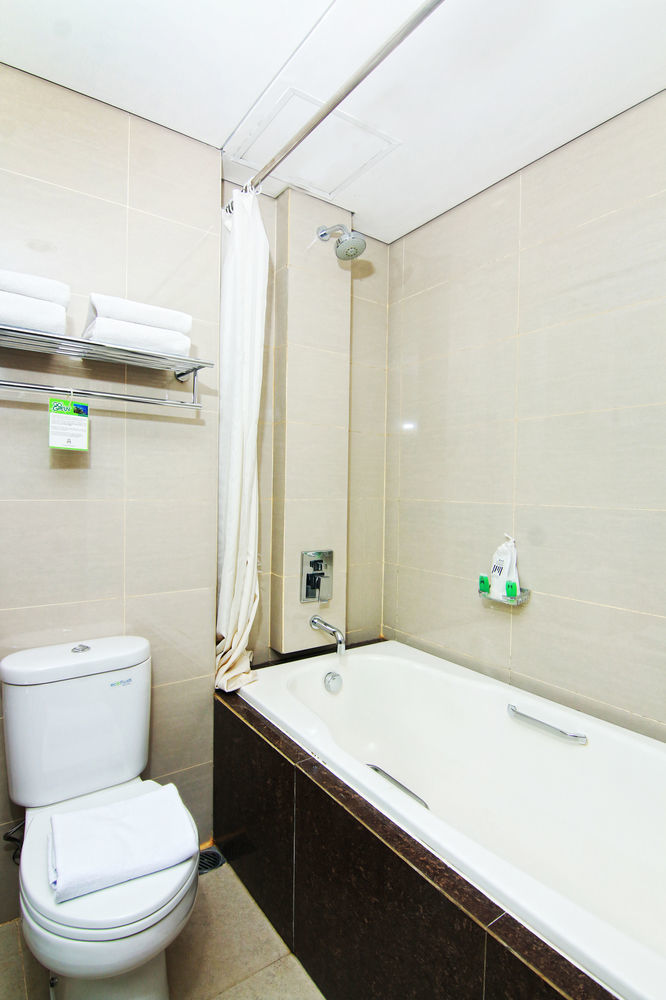 Atrium Premiere Yogyakarta Ambarukmo Hotel